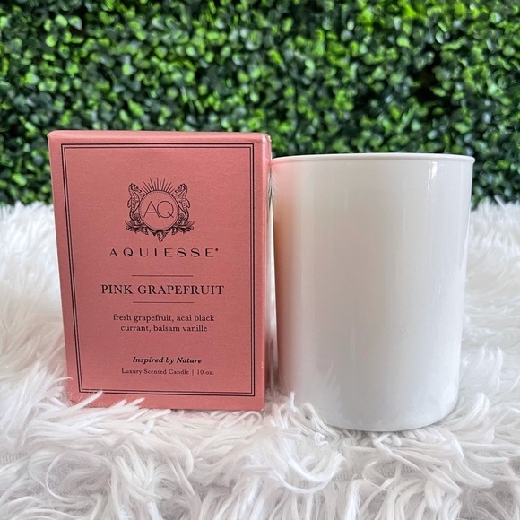 AQUIESSE Scented Candle - Pink Grapefruit - Picture 1 of 7